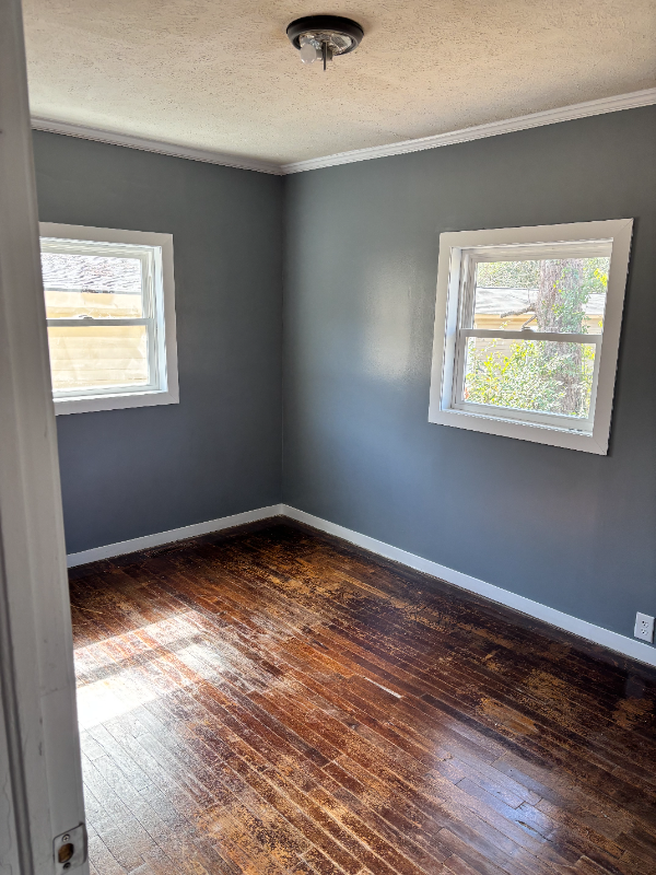 127 Edwards St Se - Photo 4 of 15
