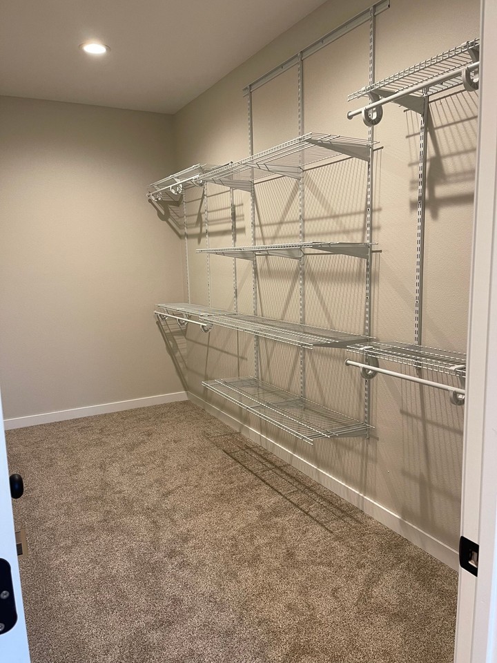 1094 Schaffran Rd - Photo 5 of 12