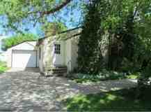 306 4th Ave Ne - Photo 1 of 1