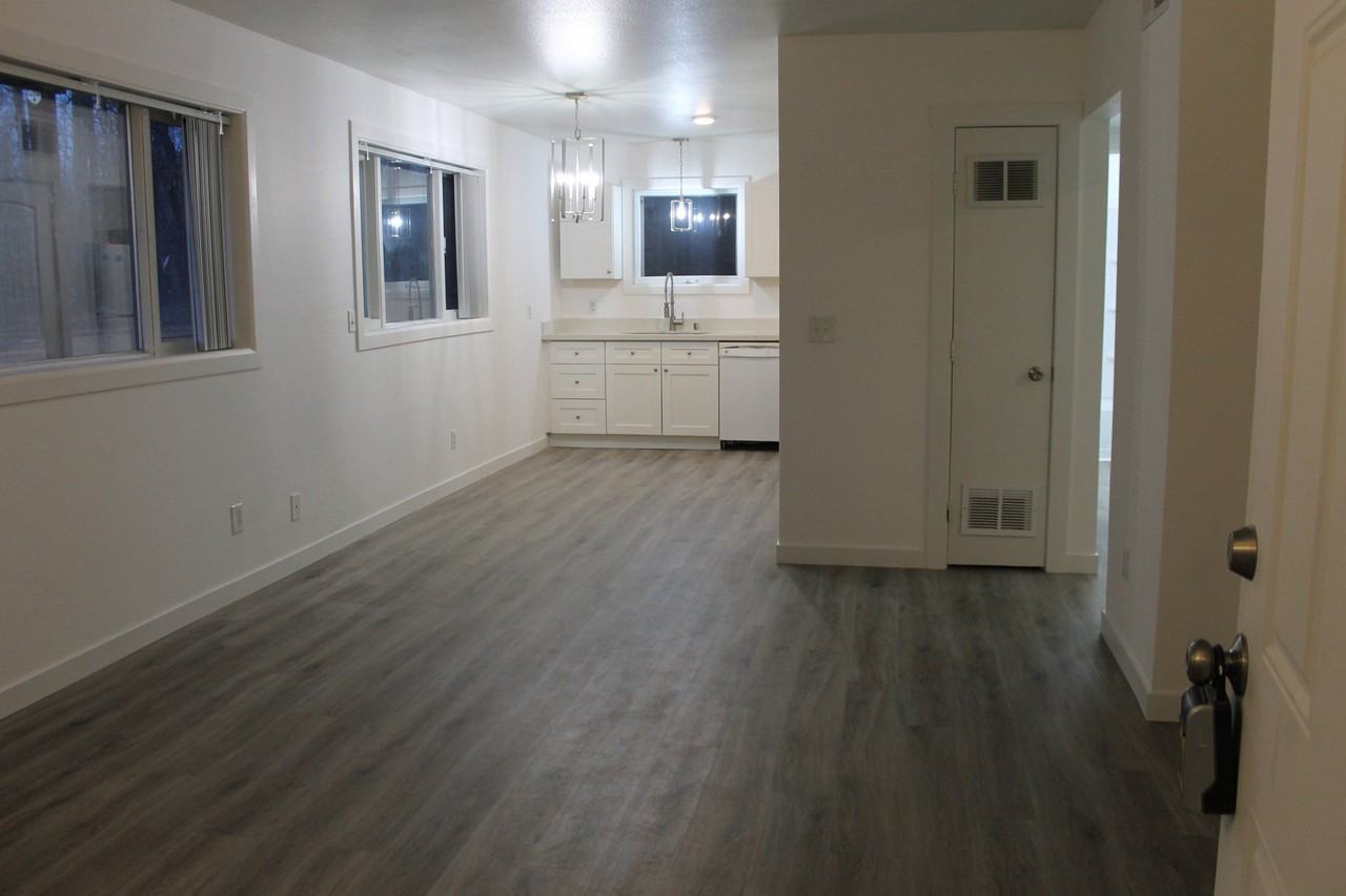 890 E Blind Nick Dr #3 - Photo 2 of 17