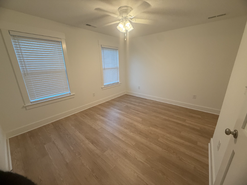213 W Palmetto St #B - Photo 7 of 13