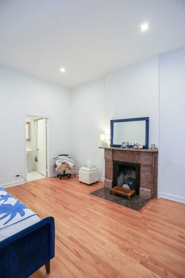 1763 N Wells St #1 - Photo 3 of 13