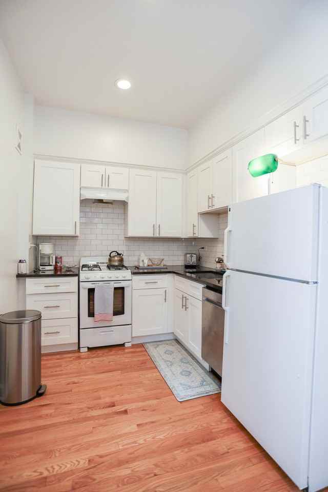 1763 N Wells St #1 - Photo 5 of 13