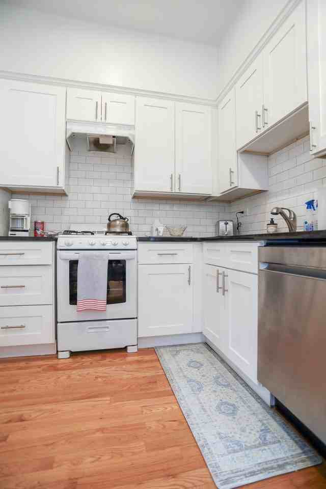 1763 N Wells St #1 - Photo 6 of 13