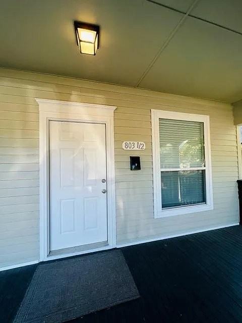 803 N Mckinney St #1-5 - Photo 3 of 11