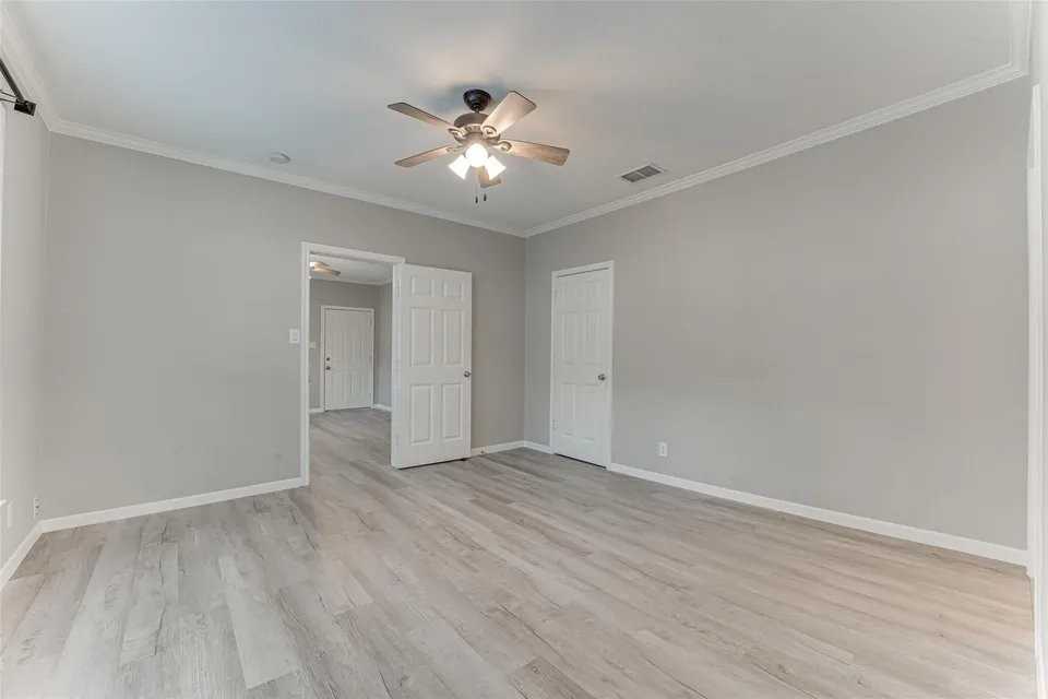 803 N Mckinney St #1-5 - Photo 5 of 11