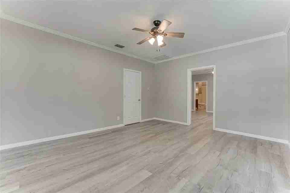803 N Mckinney St #1-5 - Photo 7 of 11