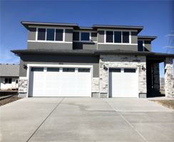 featured image of 552 S Dapple Dr