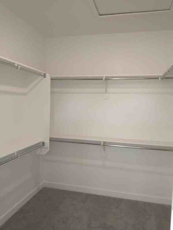 9751 N Featherstone Dr - Photo 7 of 9
