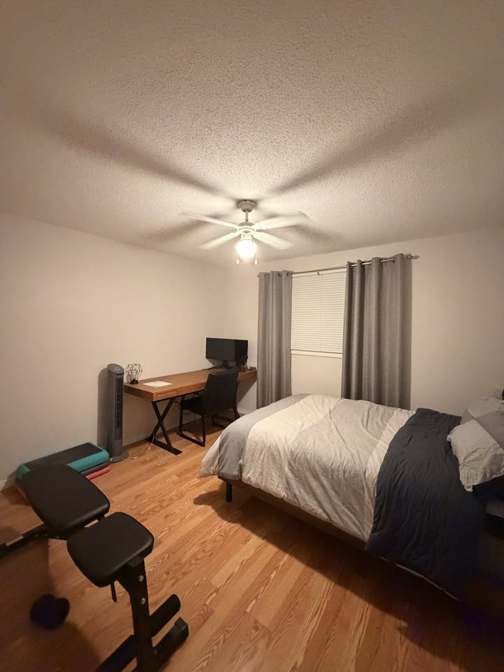 Cowan Cir & Moorelands Crescent - Photo 2 of 7