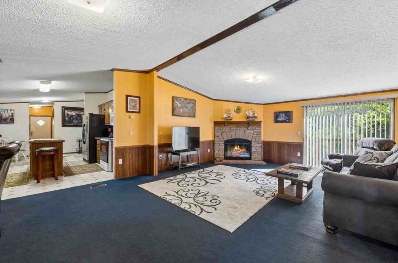 2484 W Leatherwood Rd #1 - Photo 3 of 19