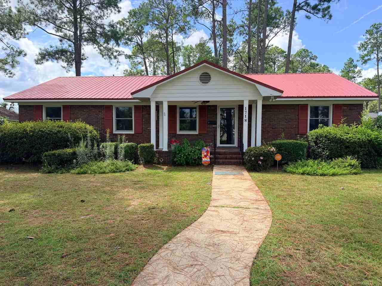 1718 Myrtle Rd - Photo 2 of 24