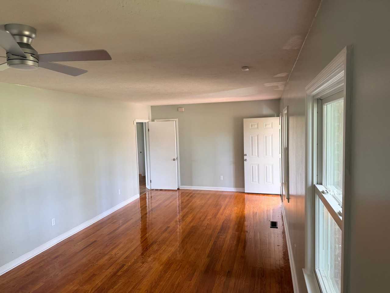 1718 Myrtle Rd - Photo 5 of 24
