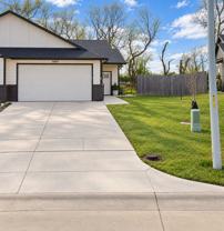 5697 Bristol St - Photo 1 of 1