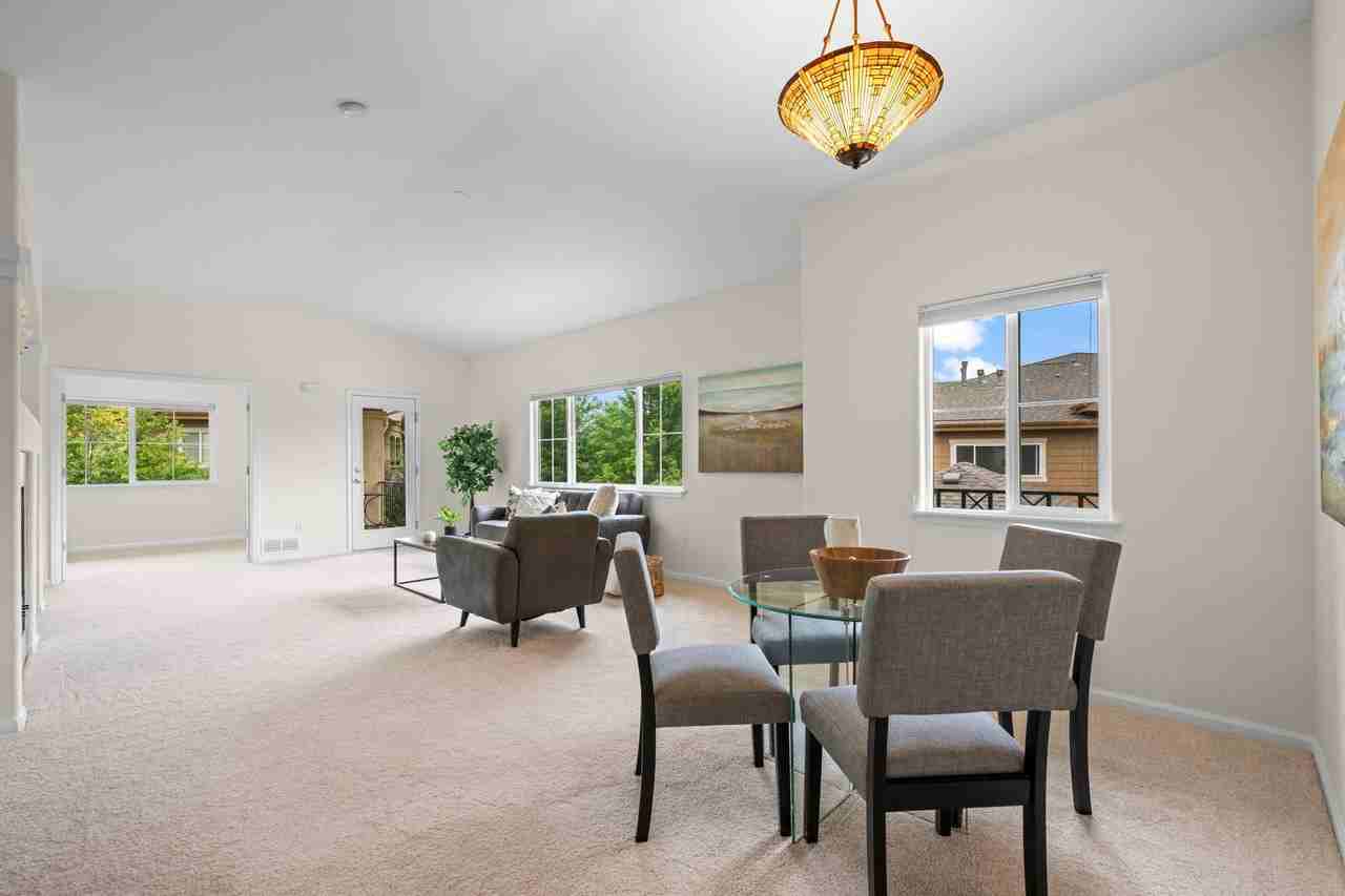 2125 Calais Dr #2C - Photo 4 of 20