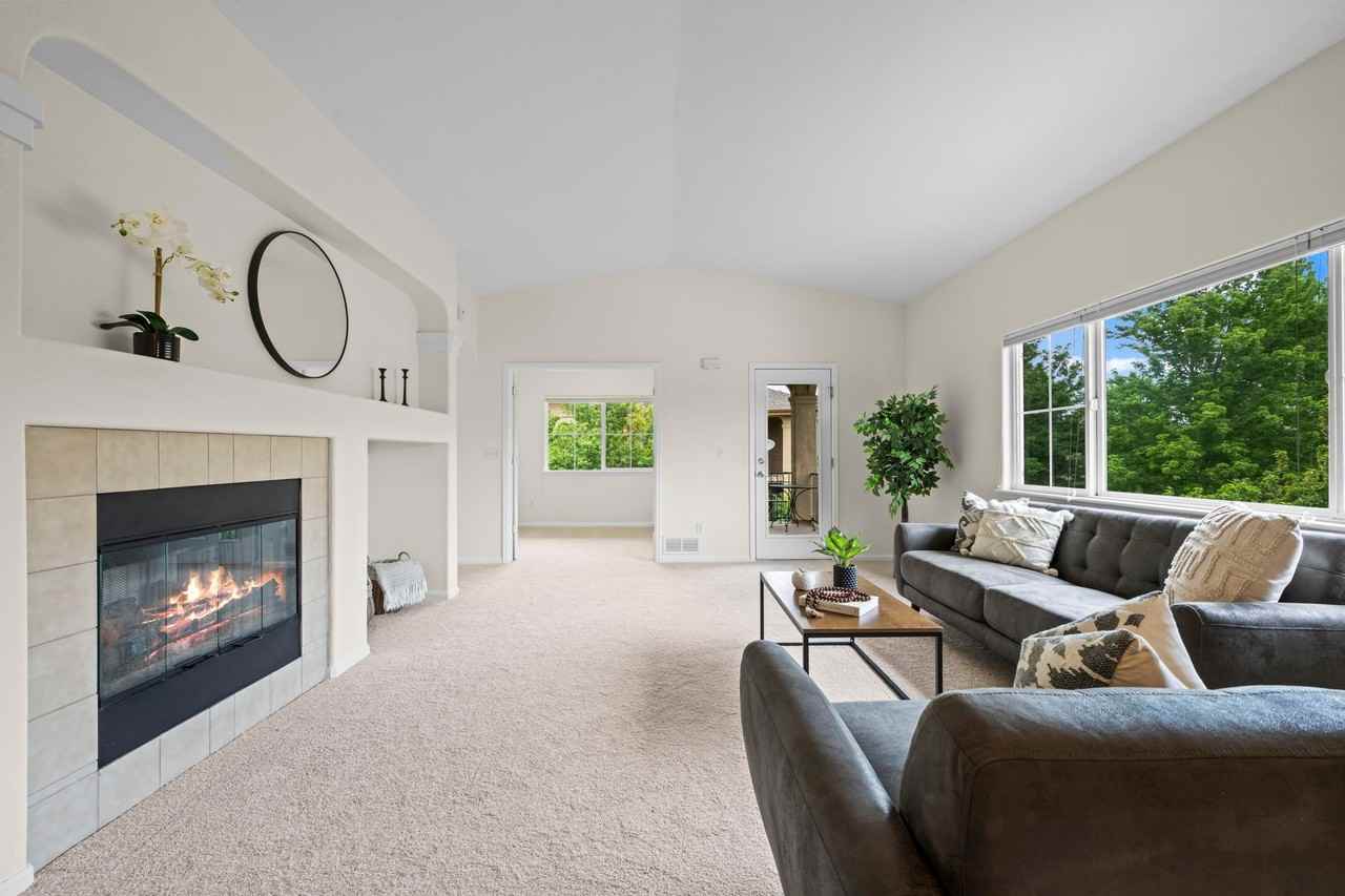 2125 Calais Dr #2C - Photo 5 of 20