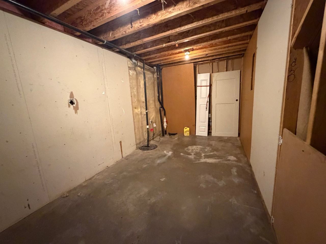 501 Monico Gardens Dr #BS - Photo 7 of 8