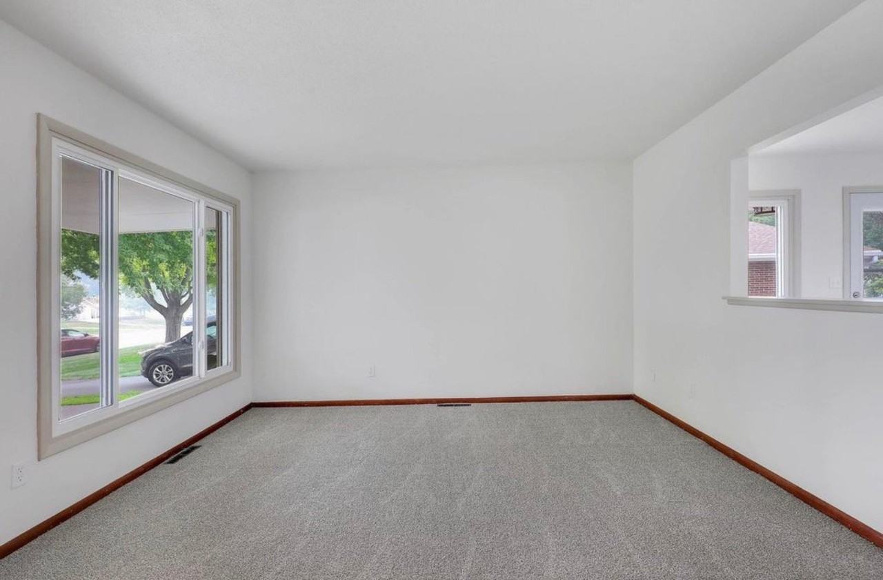 728 6th Ave S #728 - Photo 7 of 20