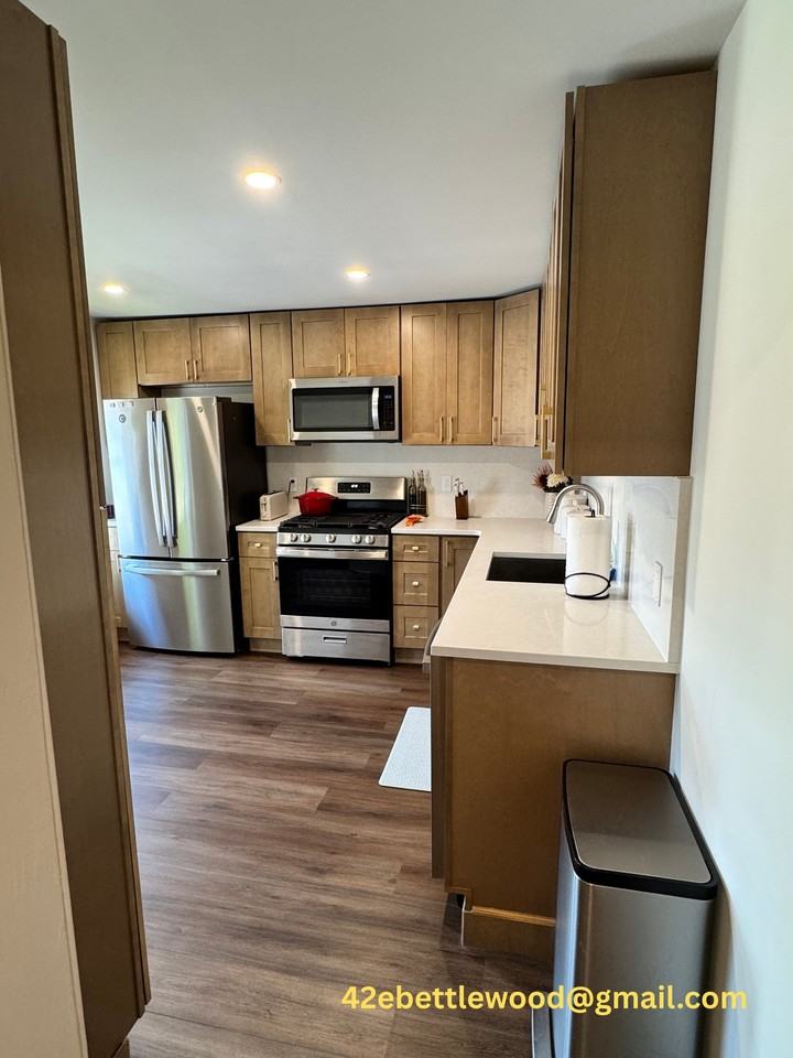 42 E Bettlewood Ave #2 - Photo 2 of 20