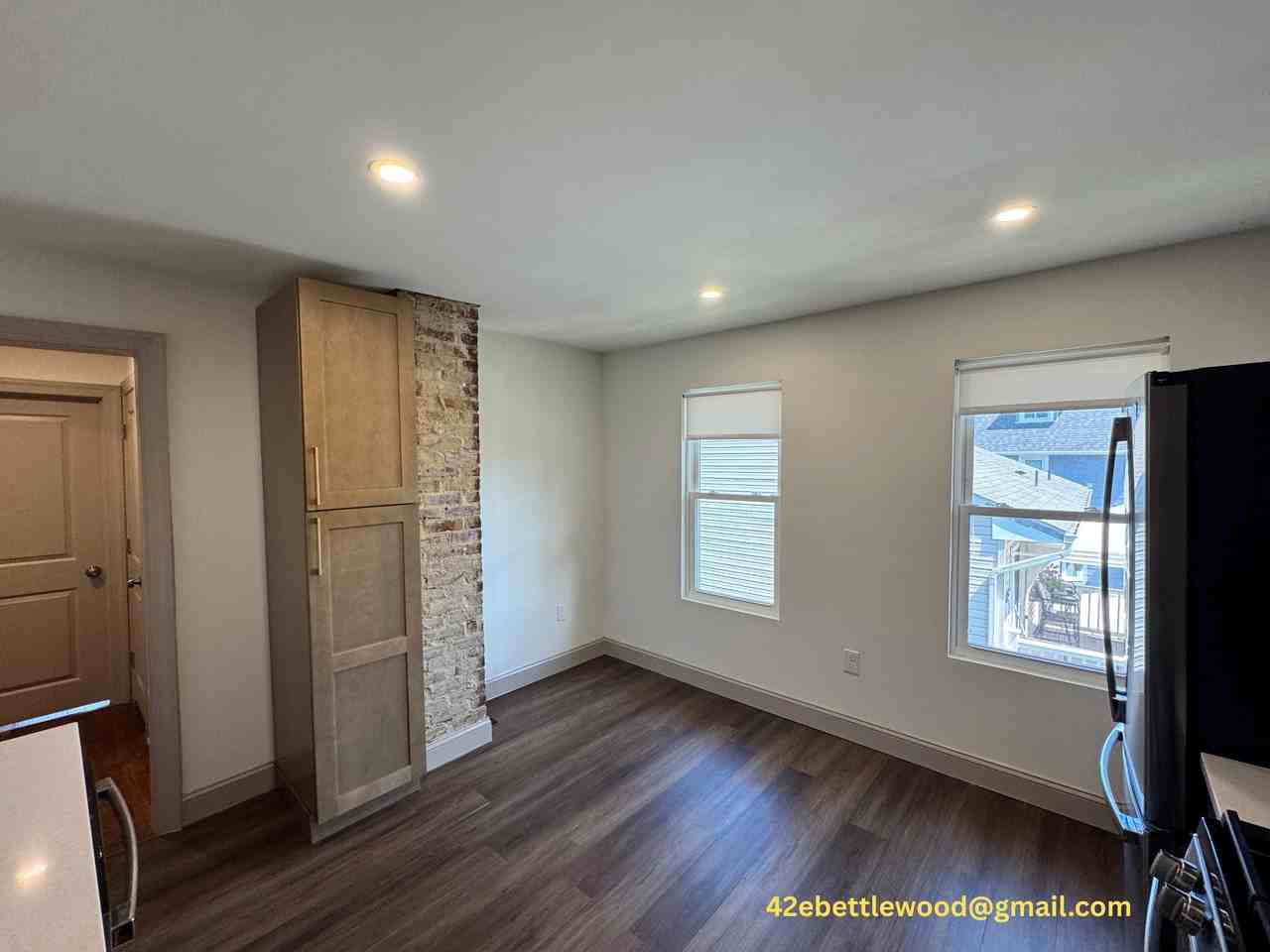 42 E Bettlewood Ave #2 - Photo 3 of 20