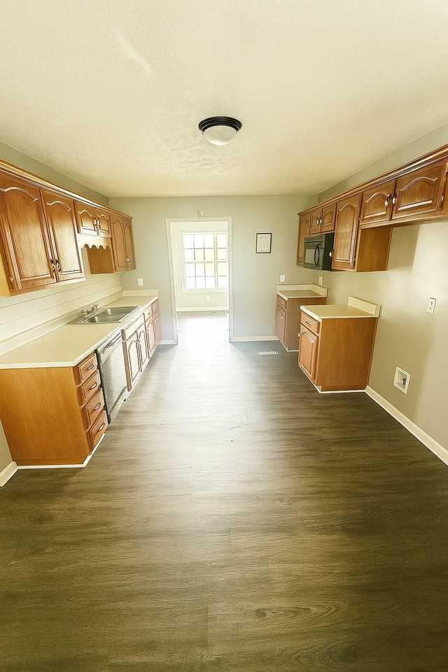 226 Kassidy Dr - Photo 6 of 13