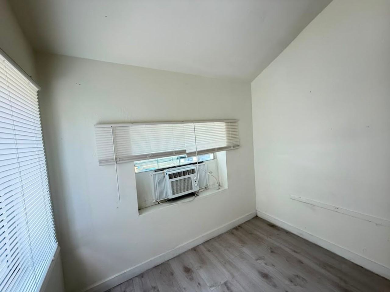 4427 Raleigh St - Photo 3 of 35