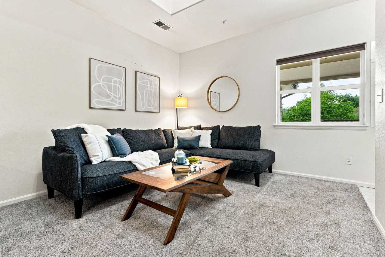 5460 Allison St #202 - Photo 3 of 17