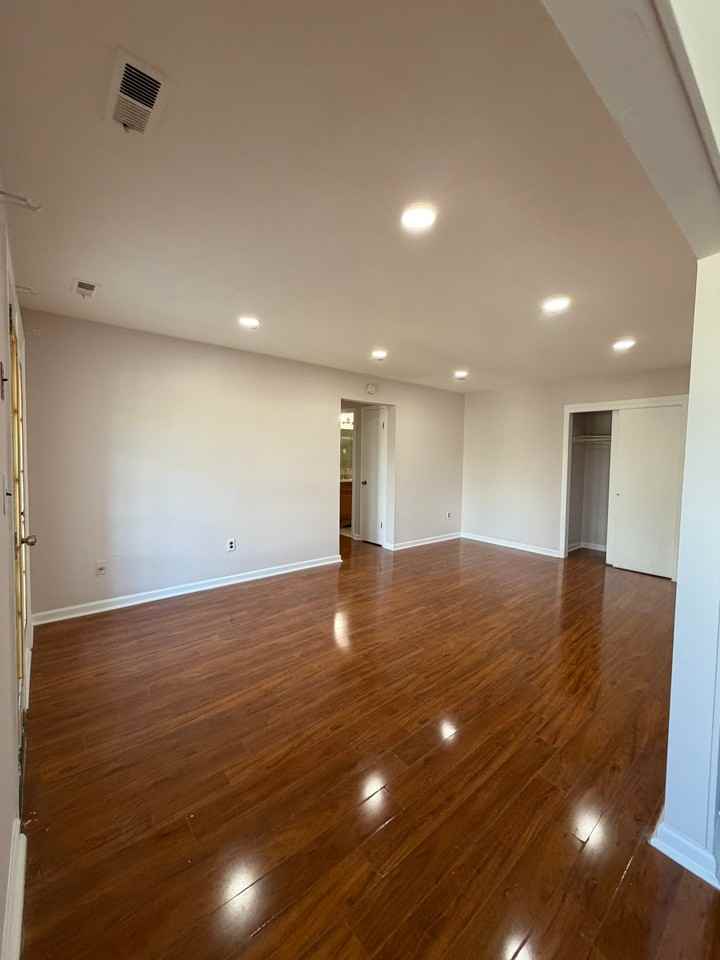 1409 Green Hollow Dr - Photo 7 of 18