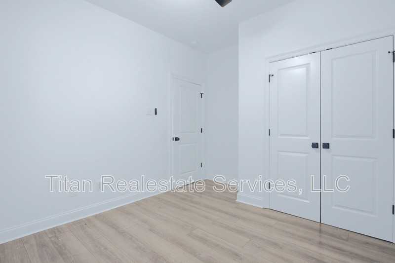 114 Grays Landing Ln - Photo 4 of 20