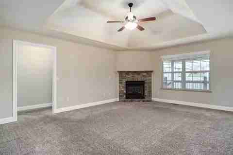 4662 Oneida Dr - Photo 4 of 20