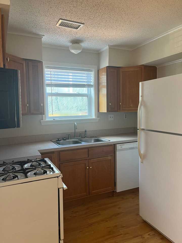 6618 Canal Blvd #1 - Photo 7 of 22