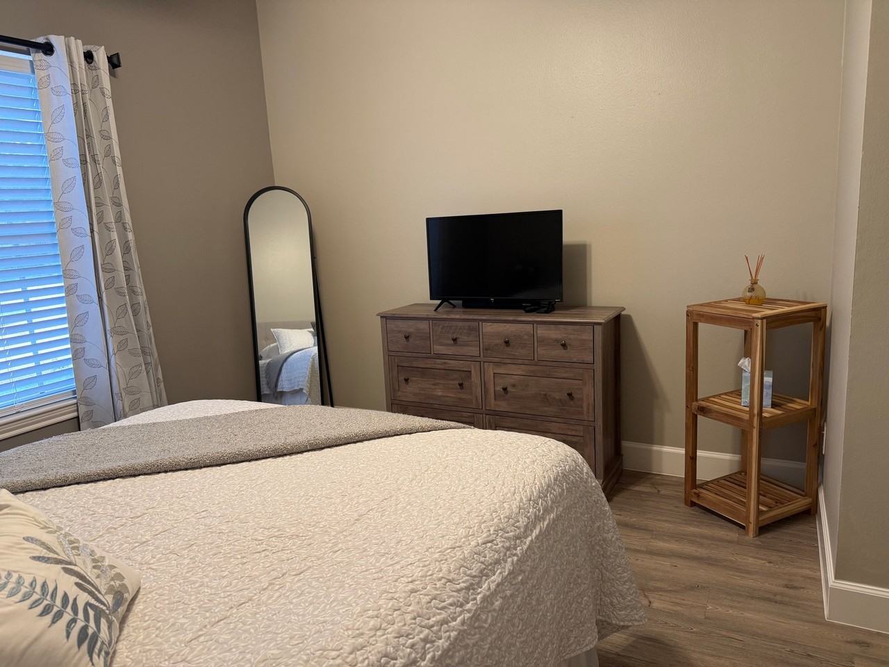 17303 Amber Creek Ct - Photo 2 of 18