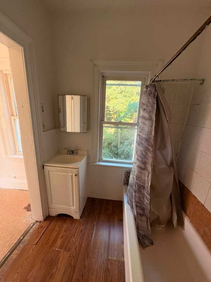 15 Clark St #2 - Photo 5 of 13