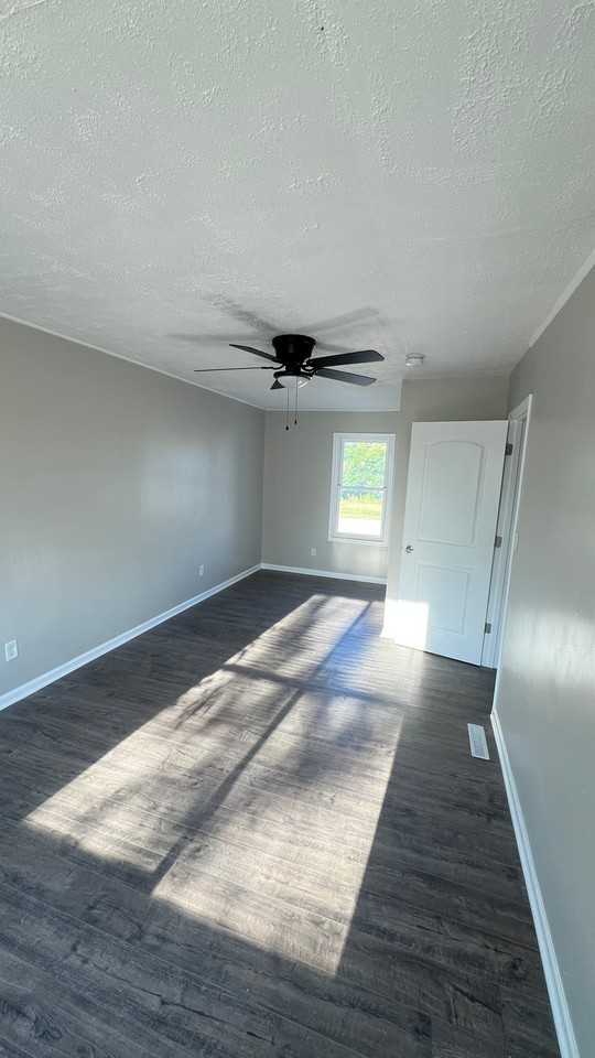 5958 Tyler Pl - Photo 7 of 23