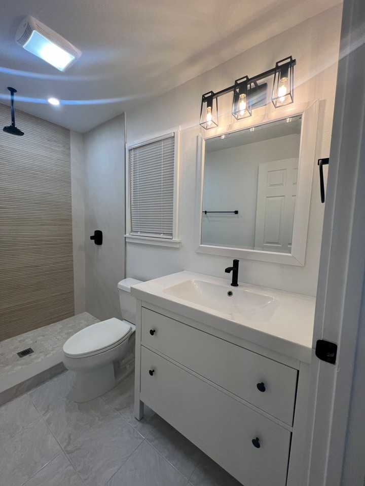 2408 S 76th St - Photo 3 of 4