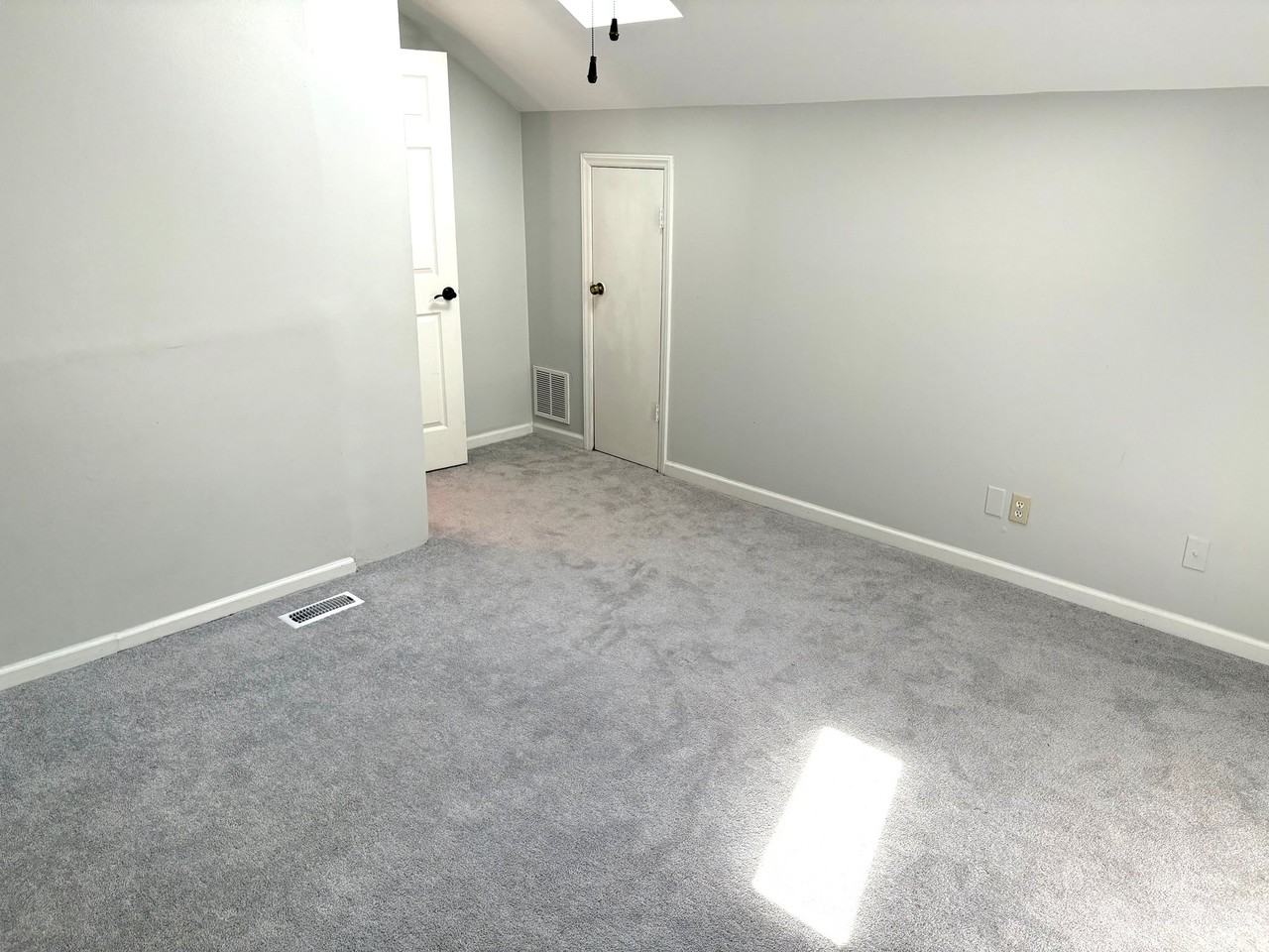 2672 Hitchcock Dr