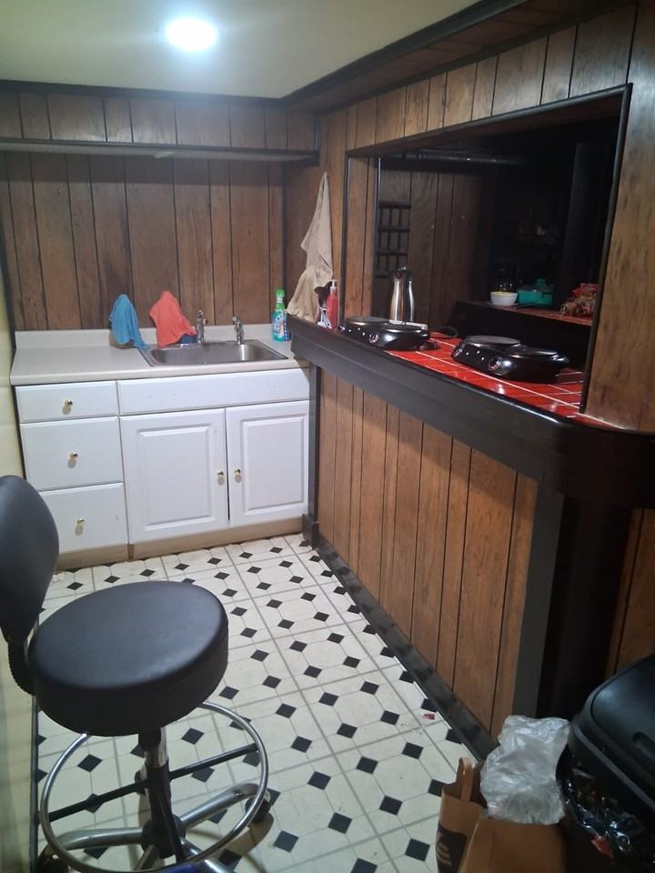 175-01 Murdock Ave - Photo 3 of 5