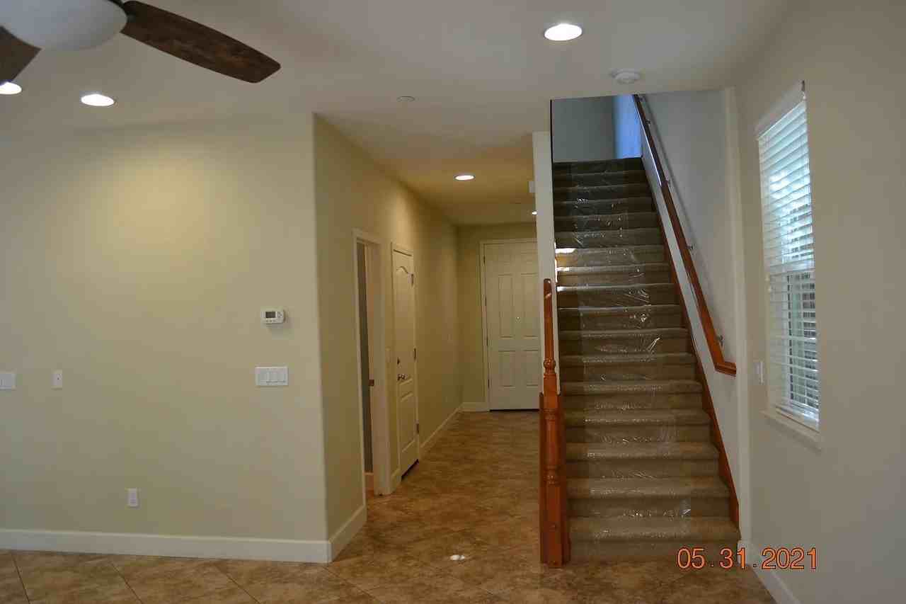 40 Sturla Way - Photo 6 of 18