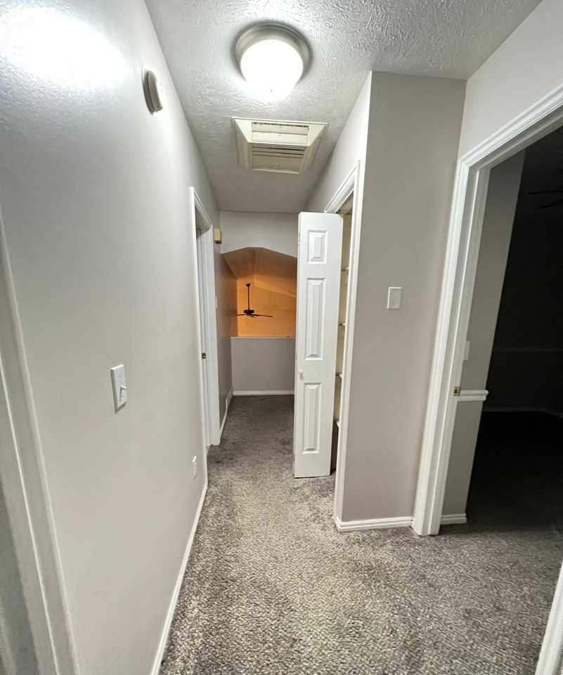 8291 Southwest - Photo 5 of 15