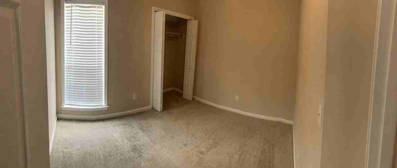 7300 Senderson Ct - Photo 7 of 15