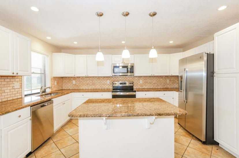 3447 Brian Rd S - Photo 4 of 9