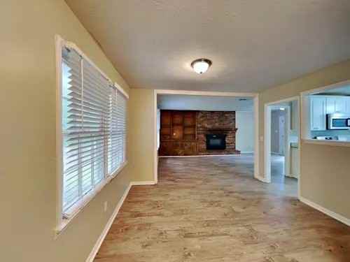 5674 Elmtree Dr - Photo 2 of 14