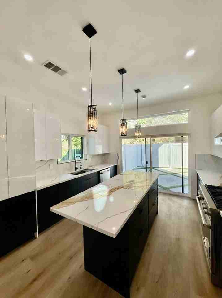 20534 Miranda Pl #20536 - Photo 6 of 16