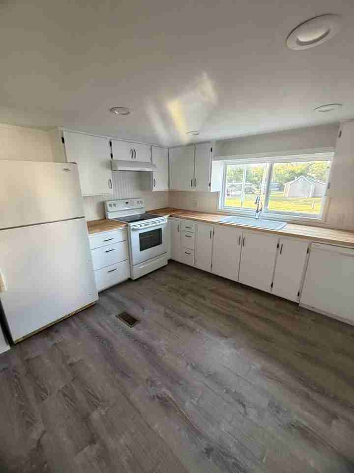 2026 Remco Osage St - Photo 4 of 23