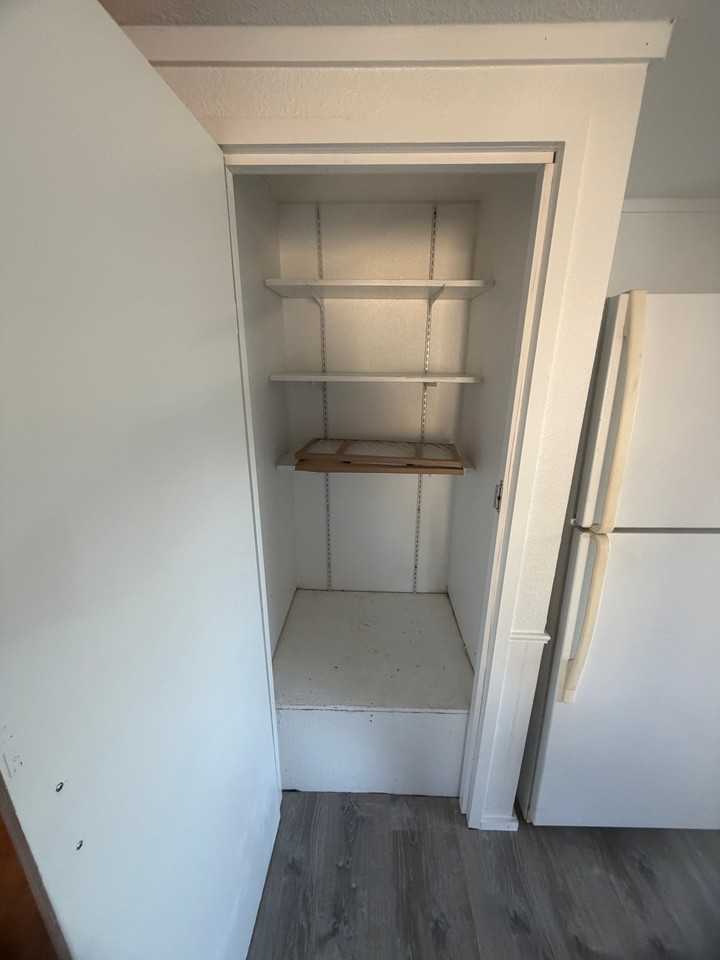2026 Remco Osage St - Photo 7 of 23