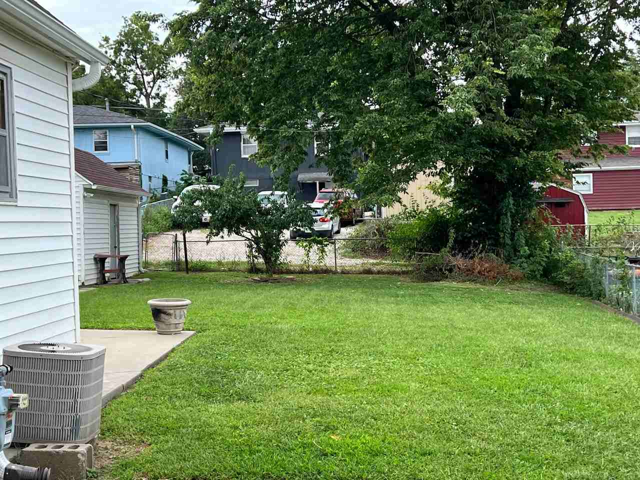 2731 Madison St - Photo 2 of 17