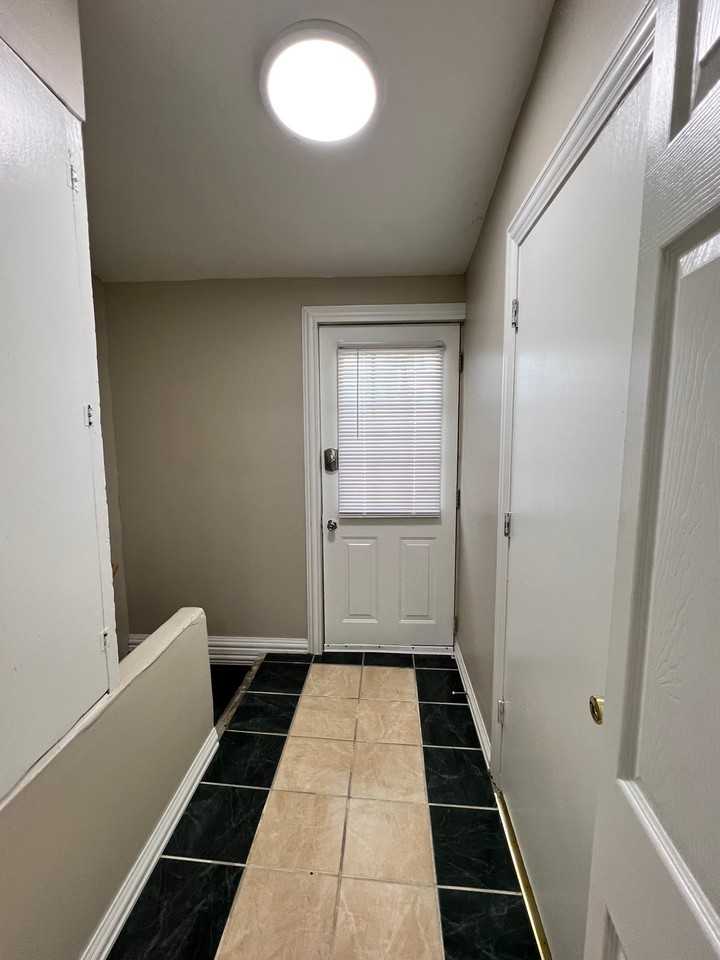 2731 Madison St - Photo 7 of 17
