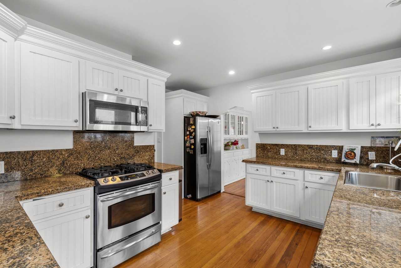 6233 Orange St - Photo 7 of 16