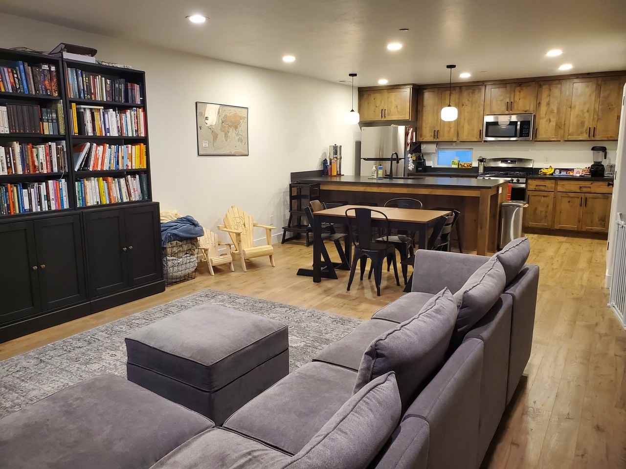 1590 Sw #701 - Photo 6 of 15