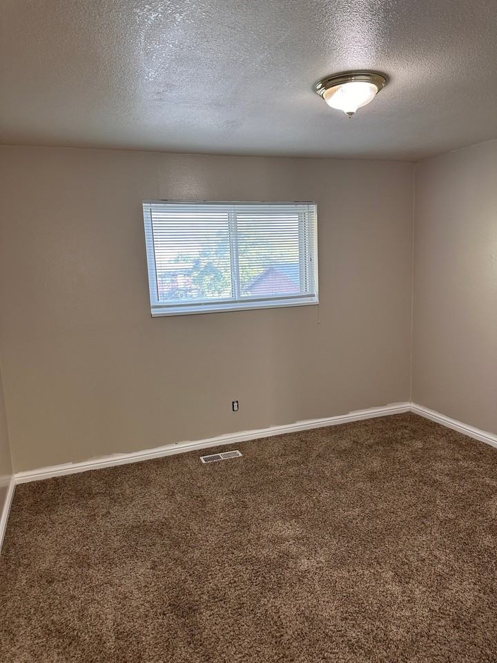 2172 S Nevada Ave #2172 - Photo 7 of 10